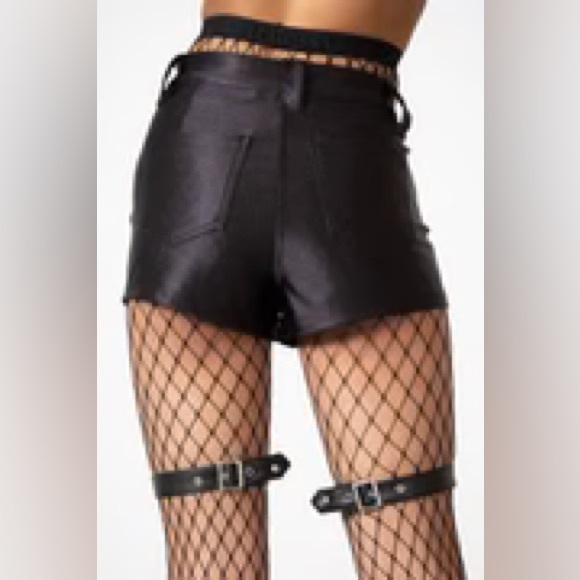 New With Tags Killstar Size Large HARDLINER GARTER SHORTS - Picture 5 of 6
